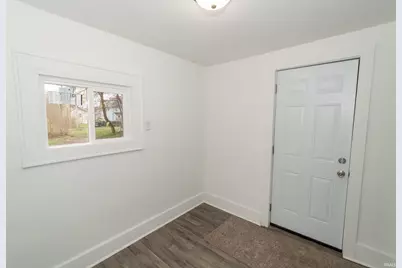 626 E Dubail Avenue, South Bend, IN 46613 - Photo 24