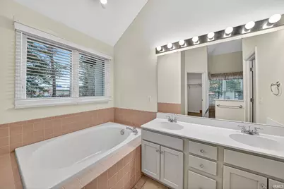 1342 Bridge Water Way, Mishawaka, IN 46545 - Photo 16