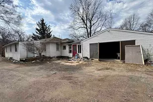 24585 Fillmore Rd, South Bend, IN 46619 - Photo 2