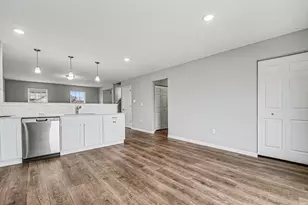 3204 Falling Oak Dr, Mishawaka, IN 46544 - Photo 6