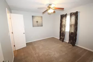 1820 Woodland Dr, Elkhart, IN 46514 - Photo 10