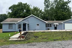 55301 Fairview Ave, South Bend, IN 46628 - Photo 1
