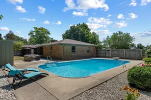 2121 E Madison St, South Bend, IN 46617 - Photo 10