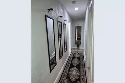 122 N Liberty Street, South Bend, IN 46619 - Photo 12