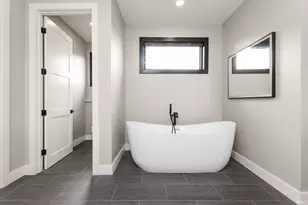 18455 Forest Glade Dr, South Bend, IN 46637 - Photo 16