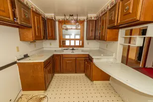 1662 Greenwood Dr, South Bend, IN 46614 - Photo 8