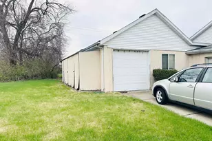 1009-1011 E Lawrence St, Mishawaka, IN 46545 - Photo 6