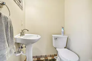 706 California St, South Bend, IN 46616 - Photo 8