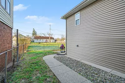 211 E Battell Street, Mishawaka, IN 46545 - Photo 22