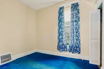 1933 S Lafeyette Boulevard, South Bend, IN 46613 - Photo 6