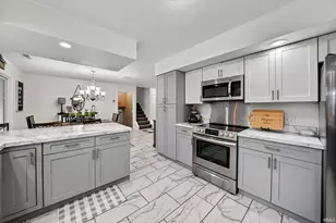 20911 Roycroft Dr, South Bend, IN 46614 - Photo 12