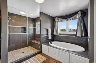 14259 Meridian Crossing, Granger, IN 46530 - Photo 18