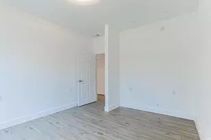 4024 Addison St, South Bend, IN 46614 - Photo 14