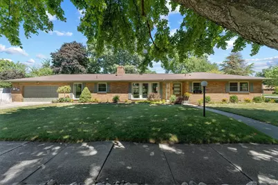 2121 E Madison Street, South Bend, IN 46617 - Photo 1