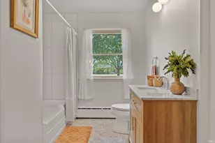 2121 E Madison St, South Bend, IN 46617 - Photo 26