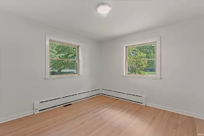 2121 E Madison Street, South Bend, IN 46617 - Photo 24