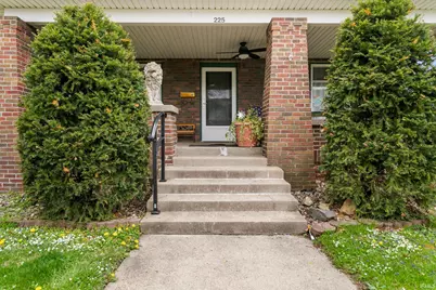 225 E South Street, Bremen, IN 46506 - Photo 2