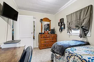 208 Luelde St, South Bend, IN 46614 - Photo 20