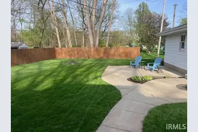 54426 32nd Street, South Bend, IN 46635 - Photo 4