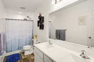 10050 Roszalka Ct, Granger, IN 46530 - Photo 14