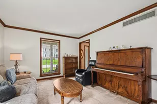 17440 Farmington Square Rd, Granger, IN 46530 - Photo 6