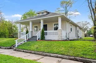 1909 S Lafayette Blvd, South Bend, IN 46613 - Photo 2