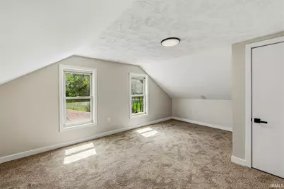 745 E 18th Street, Mishawaka, IN 46544 - Photo 20