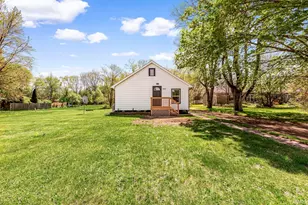 745 E 18th St, Mishawaka, IN 46544 - Photo 26