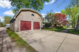 318 E Pokagon St, South Bend, IN 46617 - Photo 34
