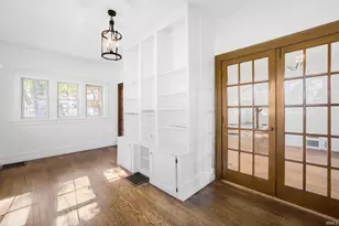 318 E Pokagon St, South Bend, IN 46617 - Photo 14