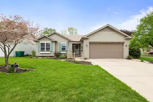 701 Prism Valley Dr, Mishawaka, IN 46544 - Photo 2