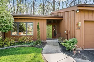1728 W North Shore Dr, South Bend, IN 46617 - Photo 22
