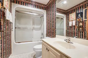 1728 W North Shore Dr, South Bend, IN 46617 - Photo 16