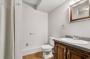 1035 Bowdoin Dr, Mishawaka, IN 46544 - Photo 26
