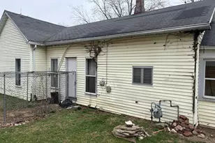 106 W Front St, New Carlisle, IN 46552 - Photo 22