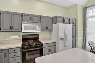 3221 W Wild Cherry Ridge, Mishawaka, IN 46544 - Photo 10