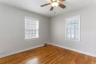 801 Webster St, Mishawaka, IN 46545 - Photo 16