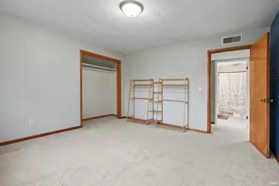 485 S 250 E, Warsaw, IN 46582 - Photo 8
