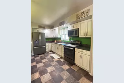 1237 Hampshire Drive, South Bend, IN 46614 - Photo 4