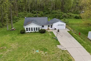 26281 Stroup St, South Bend, IN 46628 - Photo 26