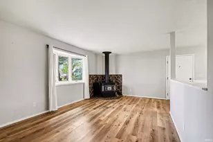 18360 Roosevelt Rd, South Bend, IN 46614 - Photo 6