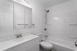 10181 Elsie St, Osceola, IN 46561 - Photo 6