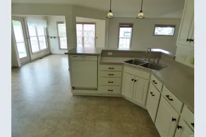 6433 Armstrong Drive, South Bend, IN 46614 - Photo 8