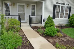 6433 Armstrong Dr, South Bend, IN 46614 - Photo 2