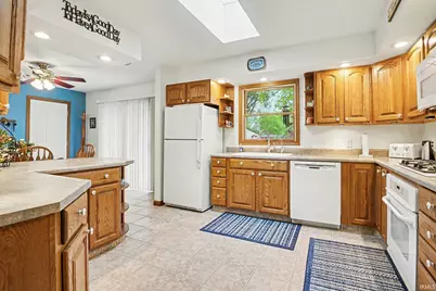 24537 Green Valley Parkway, Elkhart, IN 46517 - Photo 6