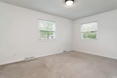 52180 Scott Street, South Bend, IN 46637 - Photo 8