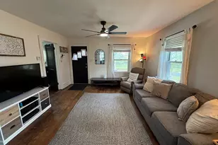 1747 Linden Ave, Mishawaka, IN 46544 - Photo 4