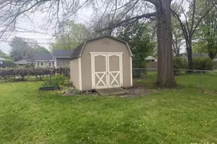 1305 Laurel St, Elkhart, IN 46514 - Photo 4