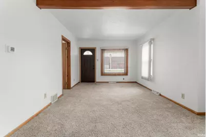 1104 W 8th Street, Mishawaka, IN 46544 - Photo 4
