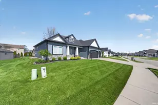 54761 Salem Farms Ct, Osceola, IN 46561 - Photo 2